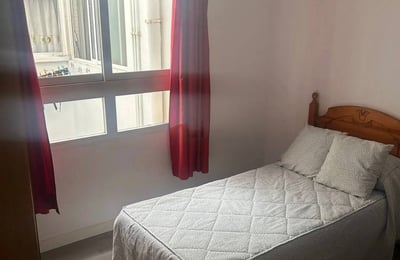 Miete einer Wohnung mit 3 Schlafzimmern, 95 m², nah am Meer, Torrevieja, Spanien